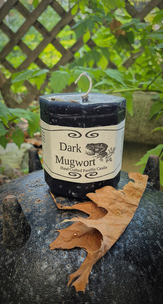 Dark Mugwort Candle